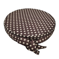 Coussin rehausseur chaise rond marron sur fond blanc
