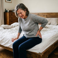 Douleur à la hanche au réveil : Pourquoi votre lit vous fait souffrir et comment y remédier