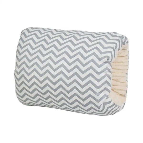 Coussin allaitement brassard blanc avec des motifs en forme de vagues pointus gris